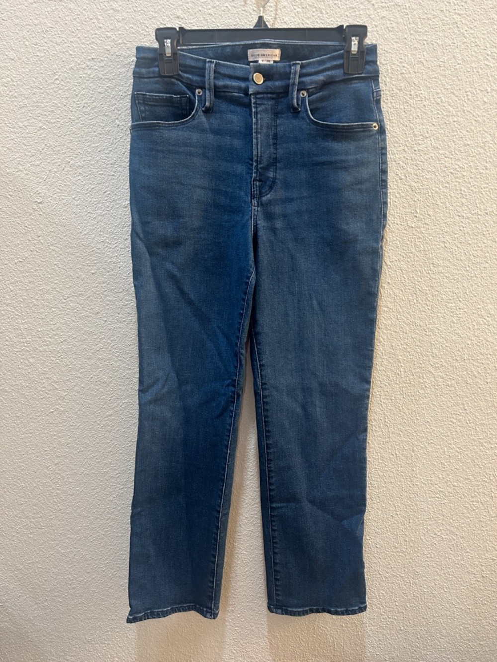 Good American “Good Petite Straight” Leg Jean Size 6